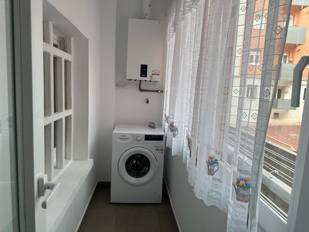 Agara Burgos Apartment ภายนอก รูปภาพ