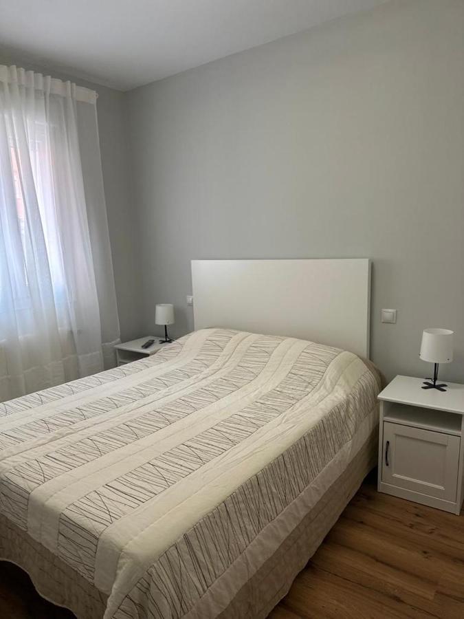Agara Burgos Apartment ภายนอก รูปภาพ